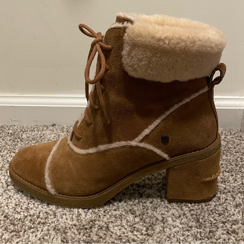 Ugg Women's Esterly Chestnut Boot - image 4